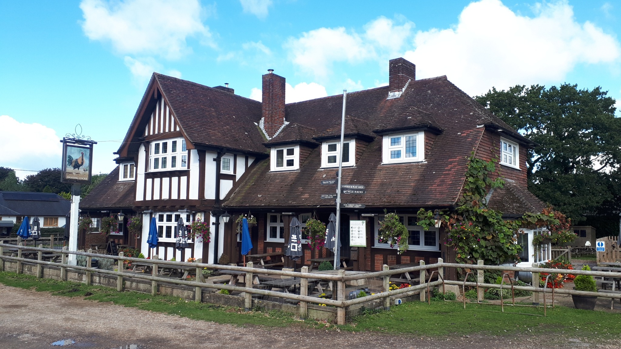 The Fighting Cocks Pub